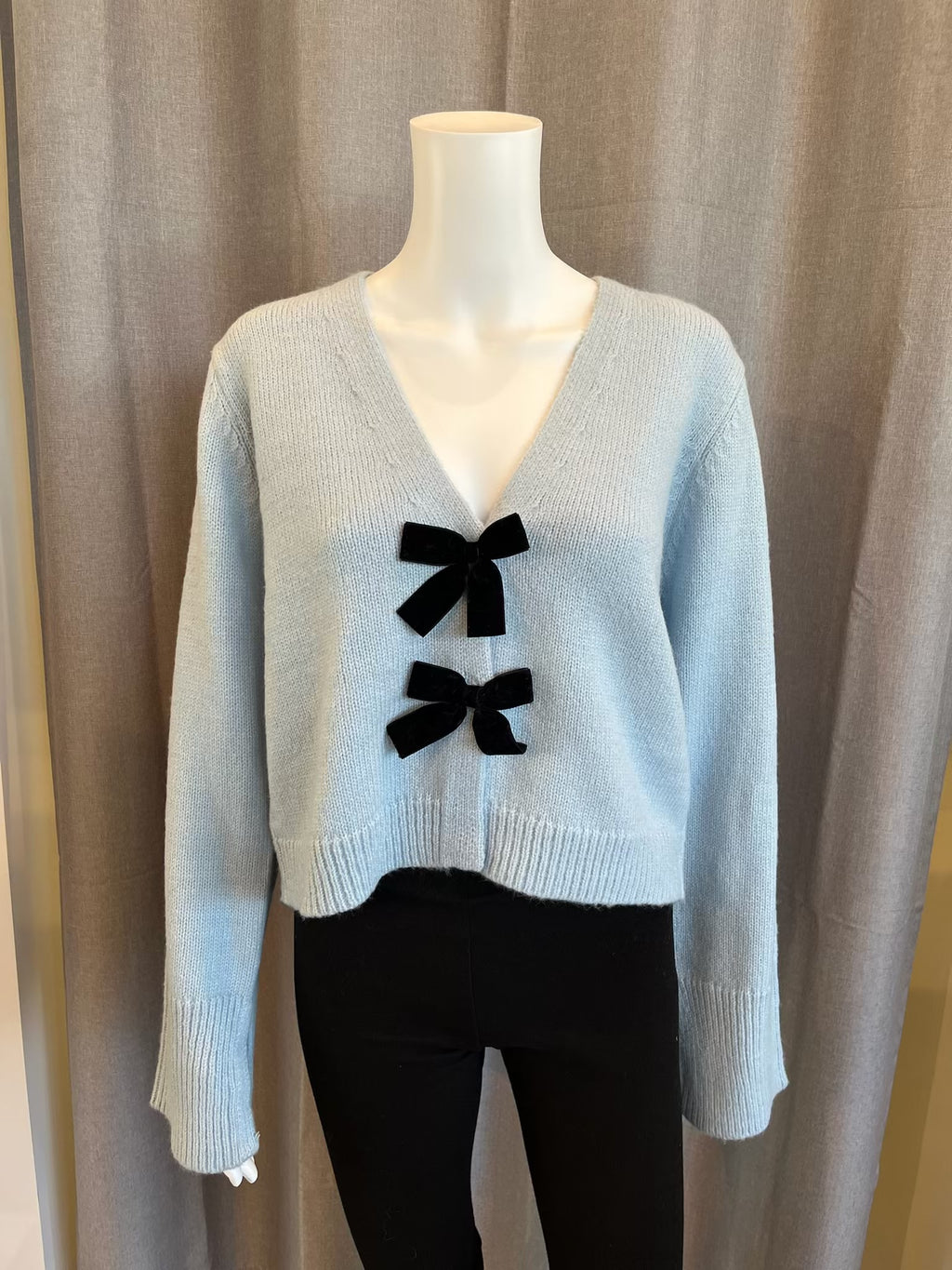 Bow Sweater