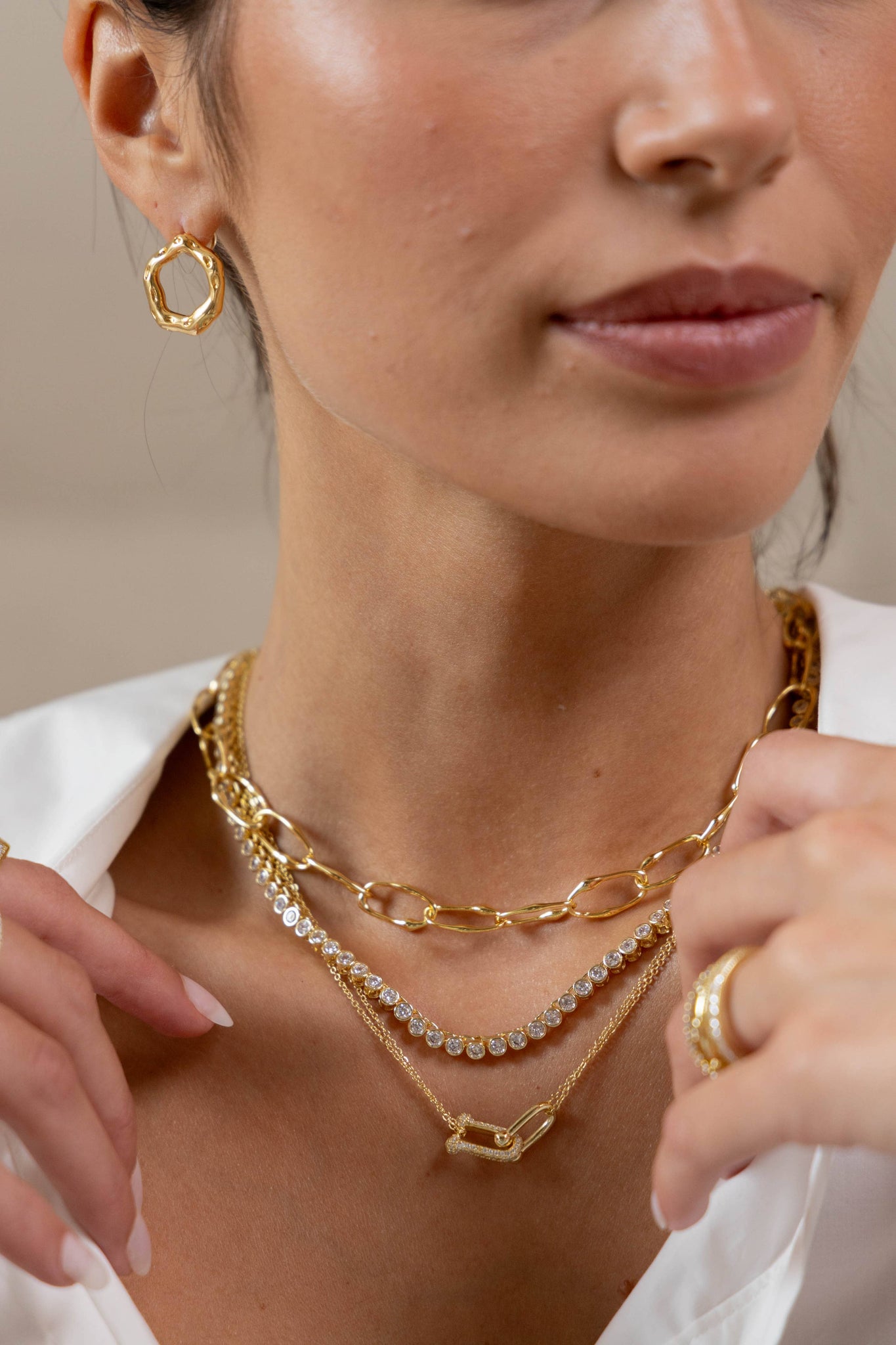 U Link Pave Necklace: Gold